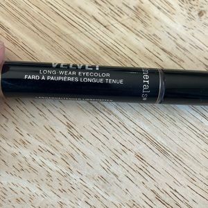 bareMinerals Velvet Long wear liquid Eyecolor gilded Beige